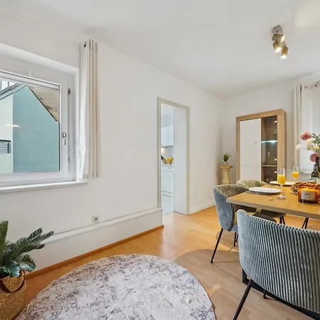 דירה Seequartier 3, 300 M Zum
